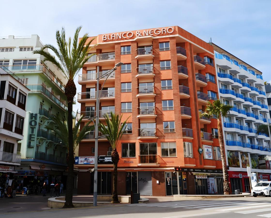 Marina Beach Apartaments Lloret de Mar Buitenkant foto